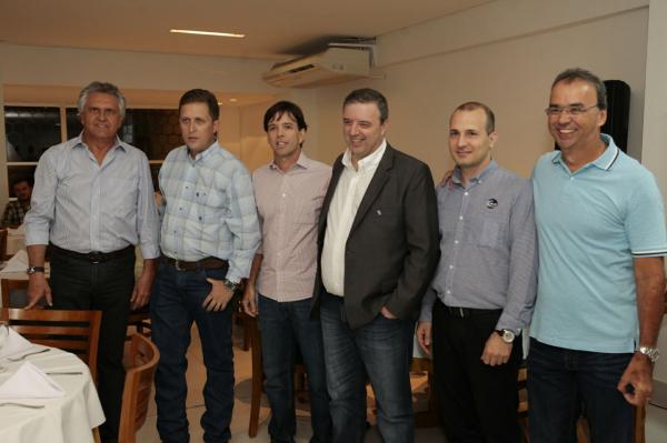 Caiado anuncia reunião com ministros em busca de solução da crise do Funrural