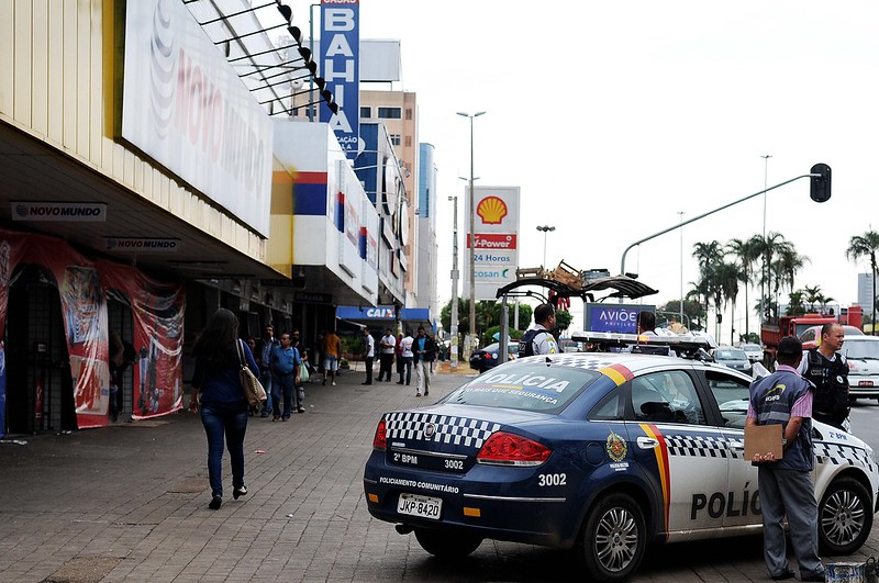 Lojas de móveis e eletrodomésticos voltam a funcionar no DF