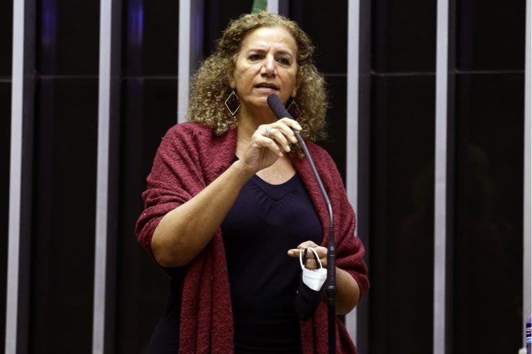 Câmara aprova título de patrimônio nacional da saúde pública para Fiocruz e Butantan