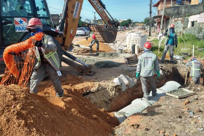 Rua Padre Bruno Secchi está com 90% da drenagem executada