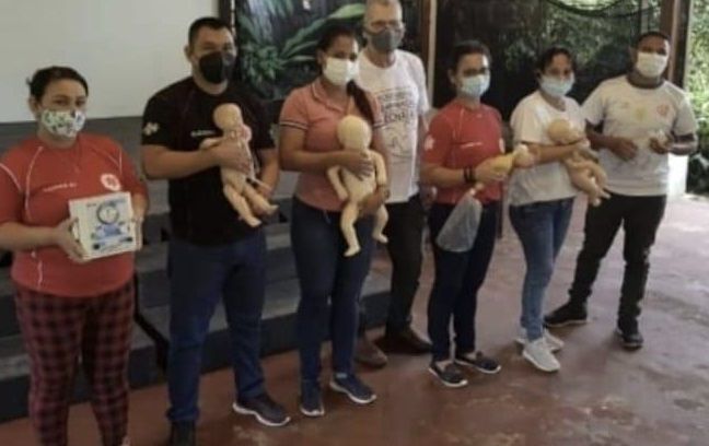 Profissionais de saúde de Tabatinga recebem capacitação para atendimento de recém-nascidos