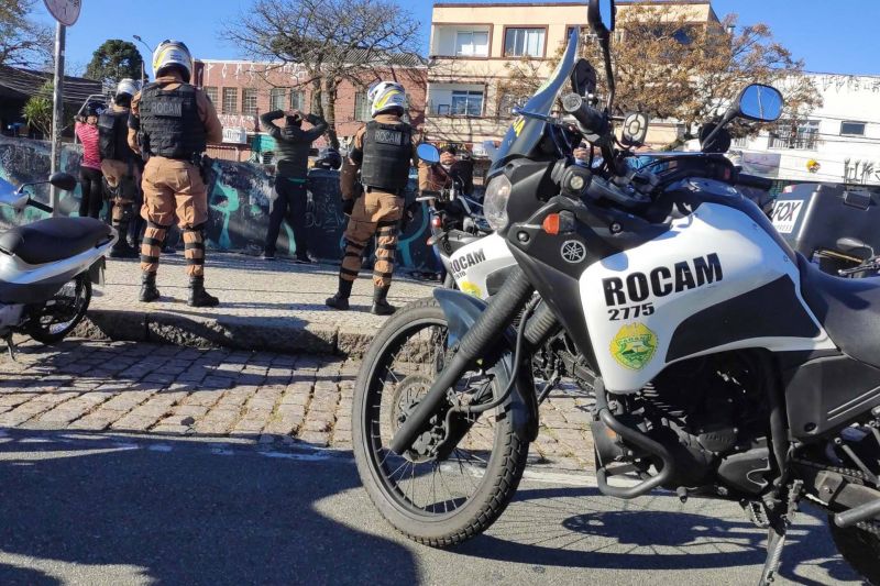 Policiais intensificam ações na Capital e flagram aglomerações em locais públicos