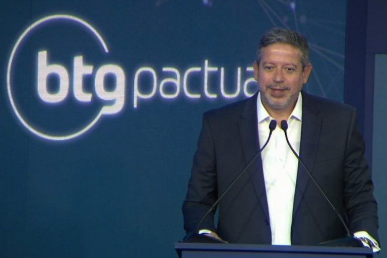 Lira: não estamos discutindo sair da urna eletrônica, mas o voto auditável