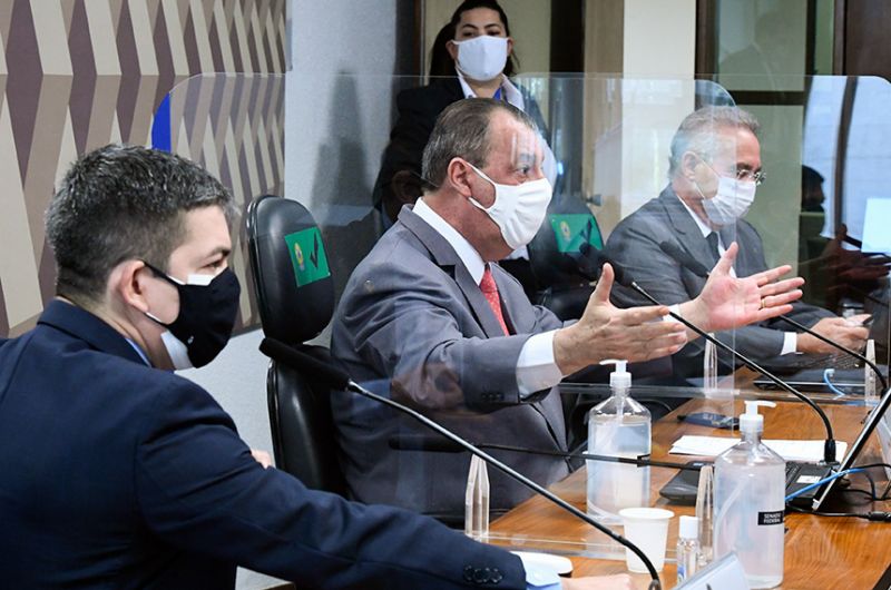 CPI pode aprofundar investigações sobre Bolsonaro e o Exército