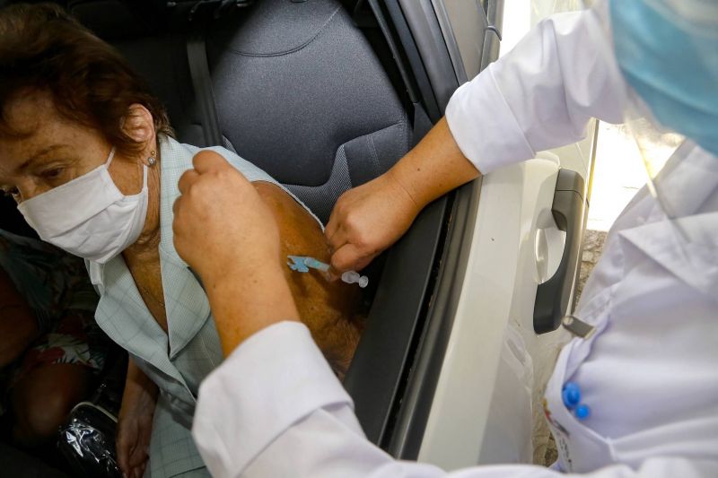 Com eficiência superior a 80%, Paraná ultrapassa 3,6 milhões de vacinas aplicadas