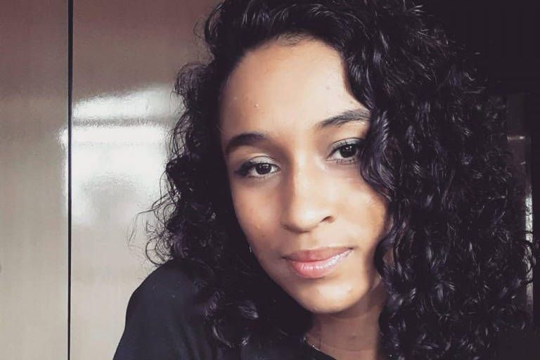 Trabalho da UEL sobre sintomas da Covid-19 é premiado em congresso internacional