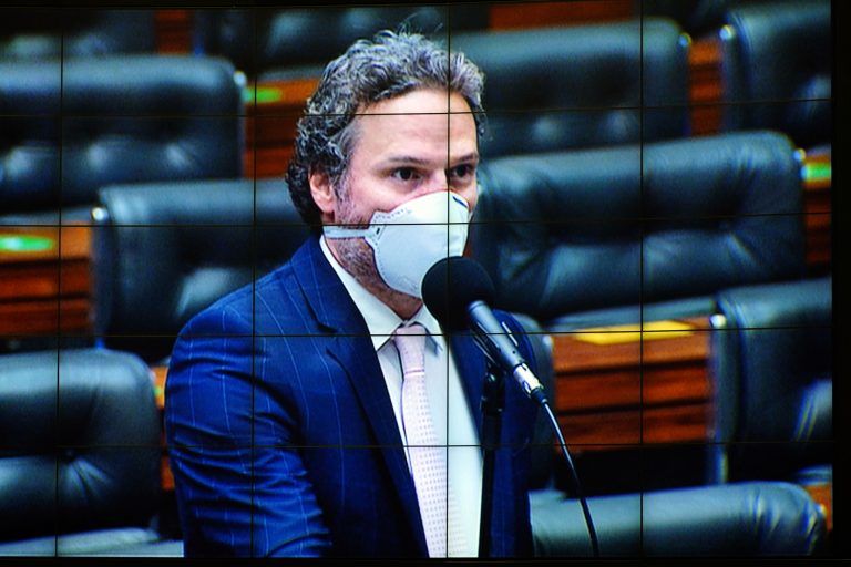 Comissão aprova projeto que exige divulgação de lista de animais sob risco de extinção