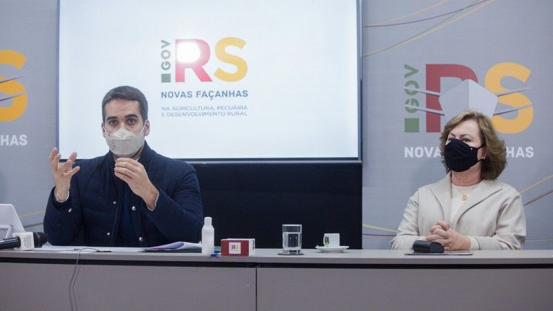 Após acordo histórico, governador assina decreto de renovação do Fundoleite
