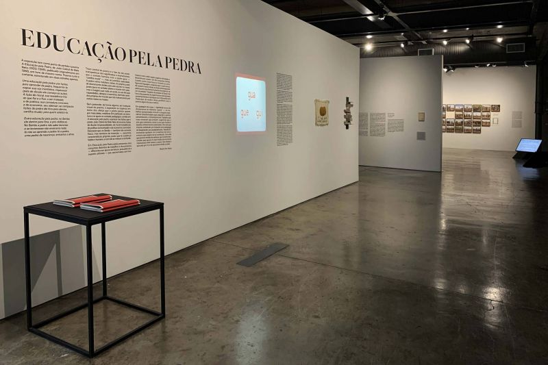Museu Paranaense prorroga exposição Educação pela Pedra até setembro