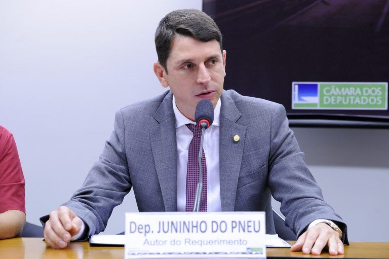 Comissão aprova previsão de suspensão de pedágio em rodovias sem ressarcimento a concessionário