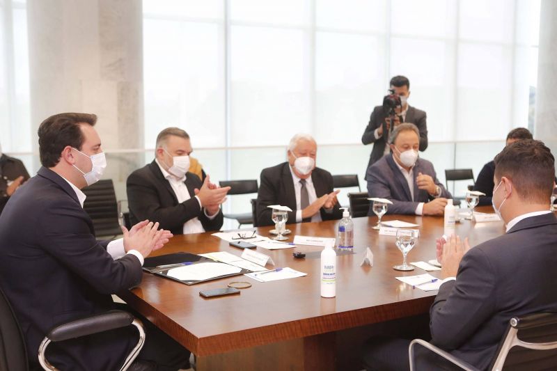 Estado apoia projeto de saúde do idoso do Hospital Angelina Caron