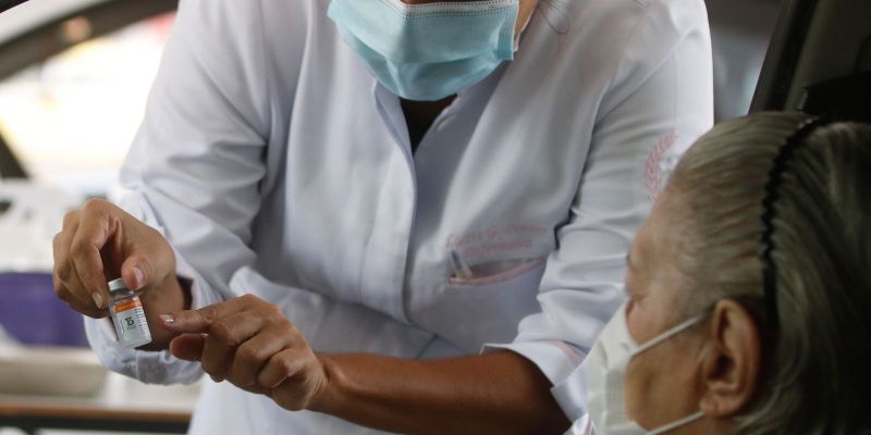 Covid-19: Rio comemora meta de mais de 2 milhões de imunizados