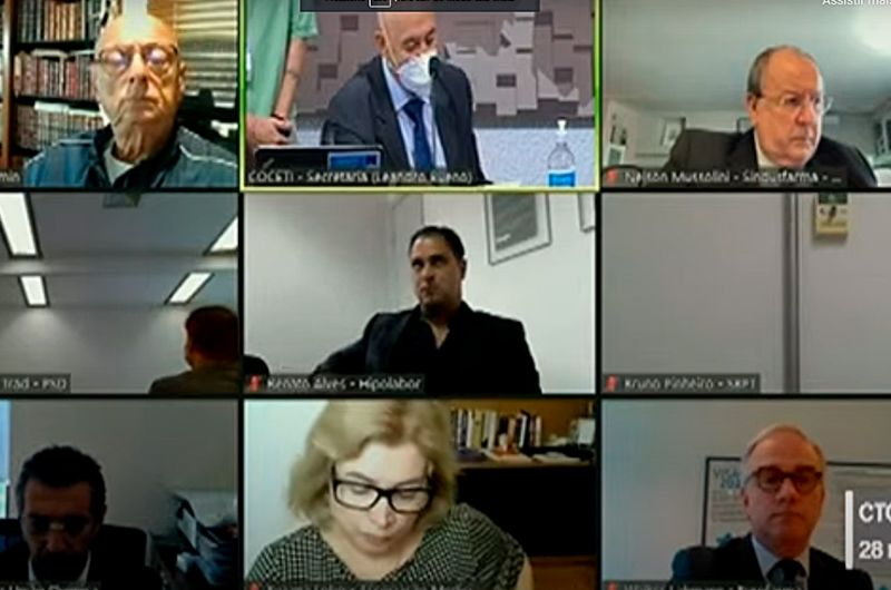 Carga de 32% sobre medicamentos ‘é pornografia’, aponta Sindusfarma a colegiado