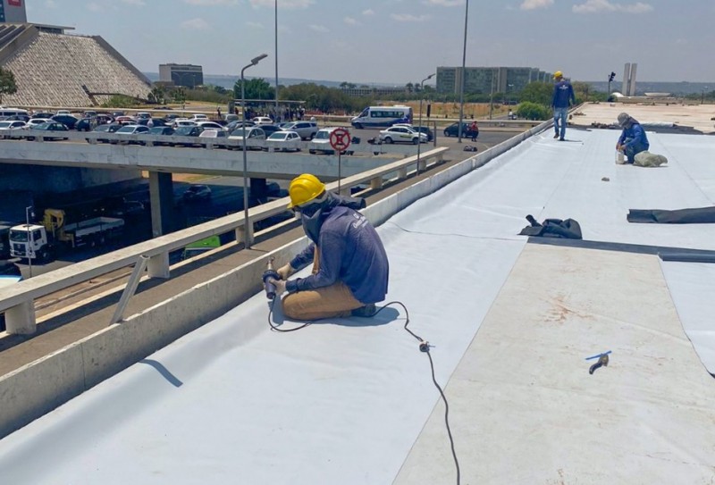 Rodoviária passa por obras de manutenção