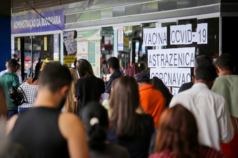 Novo Dia D de vacinação contra a covid-19 é bem movimentado