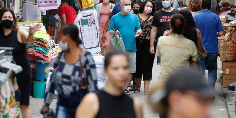 Brasil registra 217 mortes por covid-19 em 24 horas
