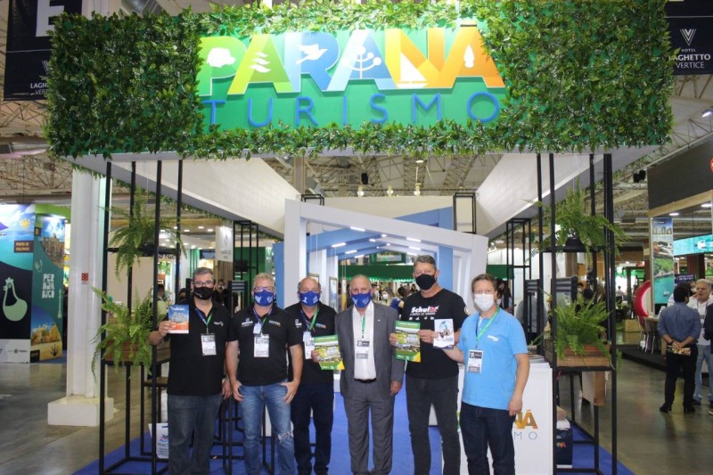 Paraná Turismo faz mais de 1500 atendimentos em feira internacional do setor