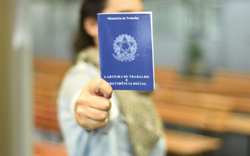 Comissão aprova prioridade de energia renovável em financiamentos de fundo ambiental