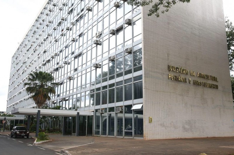 MP prorroga contratos temporários na ANS e no Ministério da Agricultura