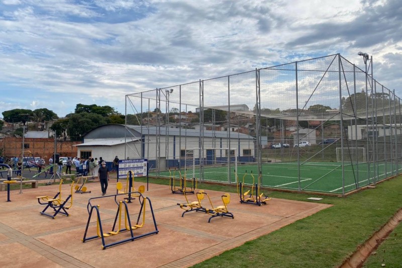 Seminário debate importância da educação física para a saúde de pessoas com deficiência