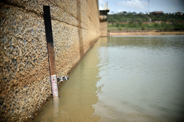Medida provisória da crise energética perde validade no domingo