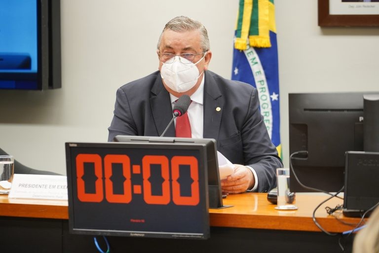 CRE debate situação atual do Líbano