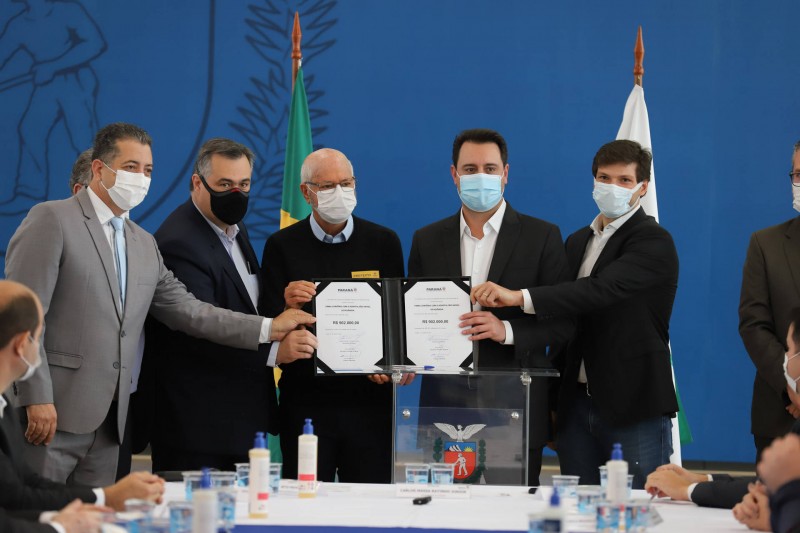 PGR apresenta denúncia contra Roberto Jefferson