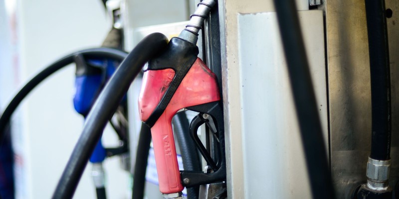 Câmara aprova MP que autoriza postos a comprar etanol de produtores