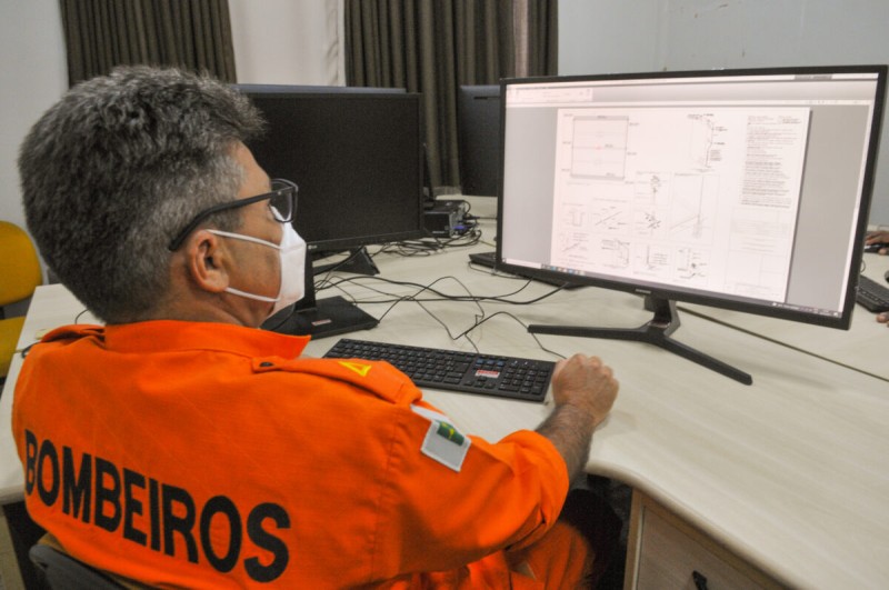 Acabou a papelada na hora de aprovar o projeto contra incêndio!