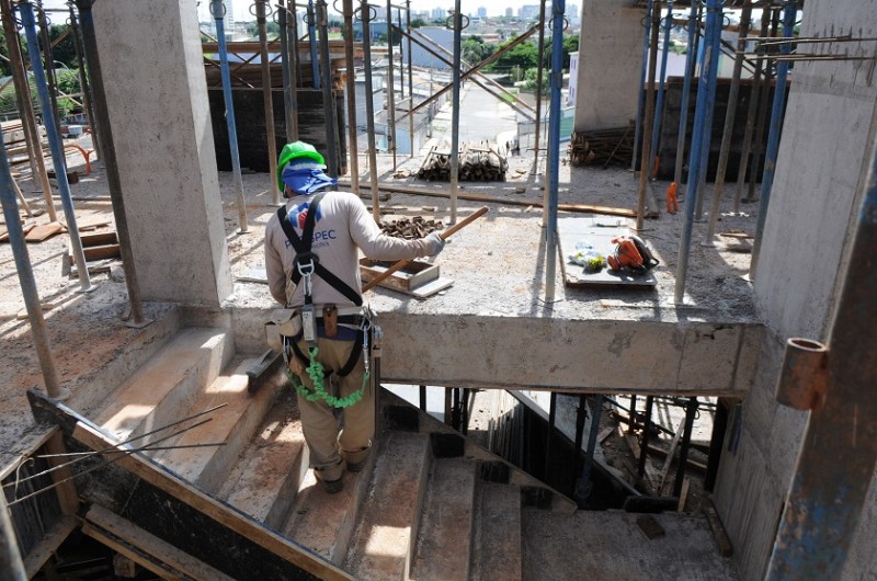 Semana pós-feriado inicia com 146 chances de um novo emprego