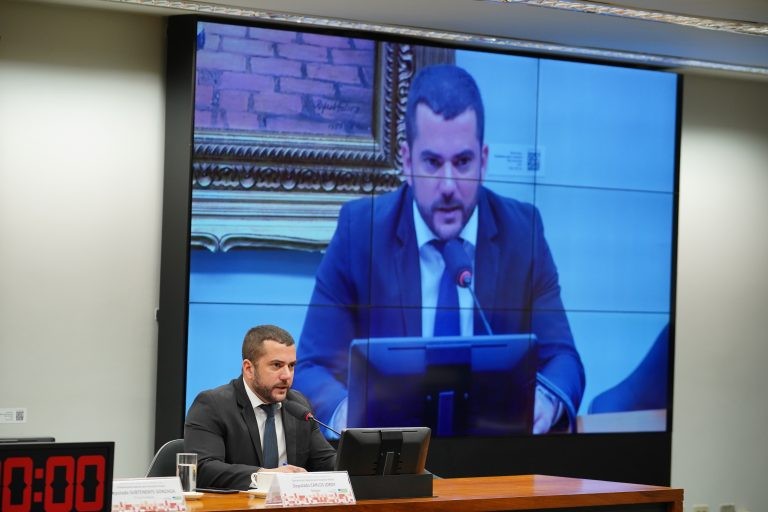 CCJ aprova anteprojeto que aumenta pena mínima para homicídio simples