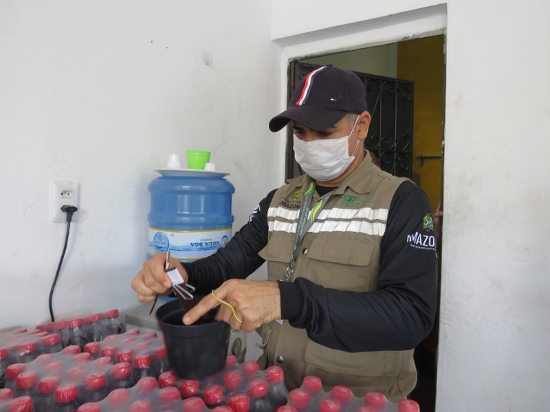 Paraná recebe 55,2 mil vacinas contra a Covid-19 para segunda dose na população adulta