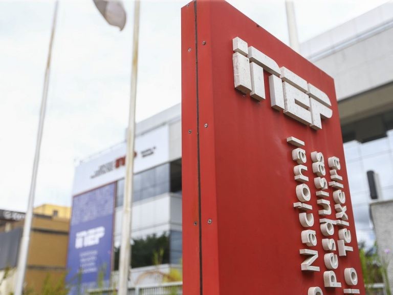 Comissão ouve ministro da Controladoria Geral da União sobre denúncias no Inep