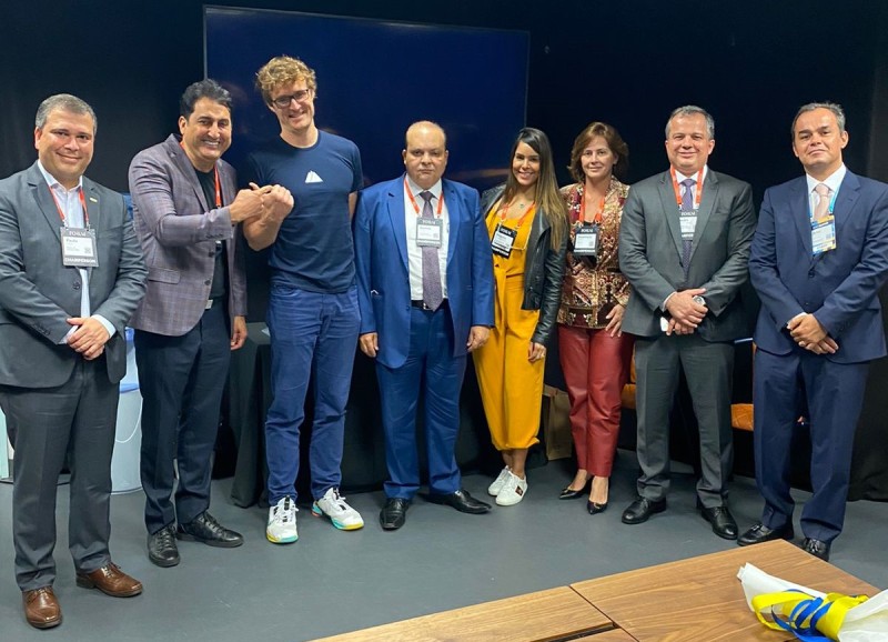 Comitiva do DF se reúne com CEO da Web Summit em Lisboa
