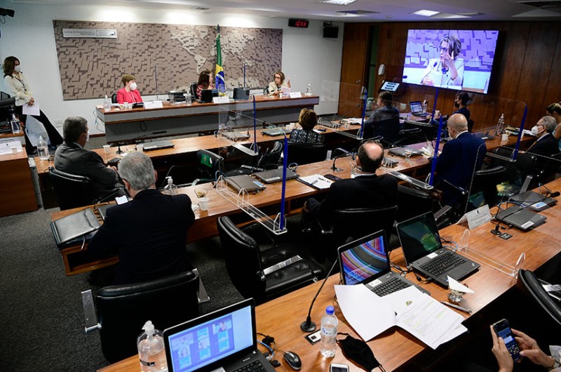 CRE vai sabatinar mais nove indicados para embaixadas na terça