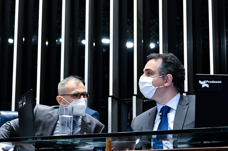 Aprovado projeto que proíbe discriminação de doadores de sangue por orientação sexual