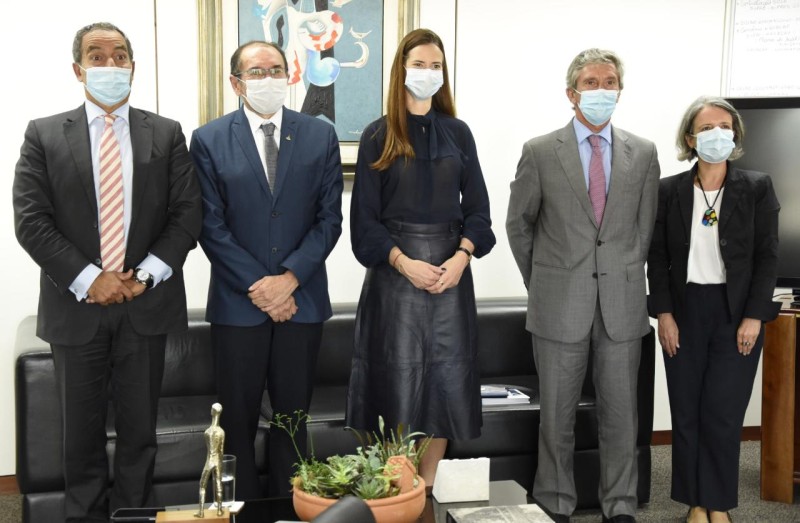 Encontro avalia ações para aproximar Brasil e Portugal