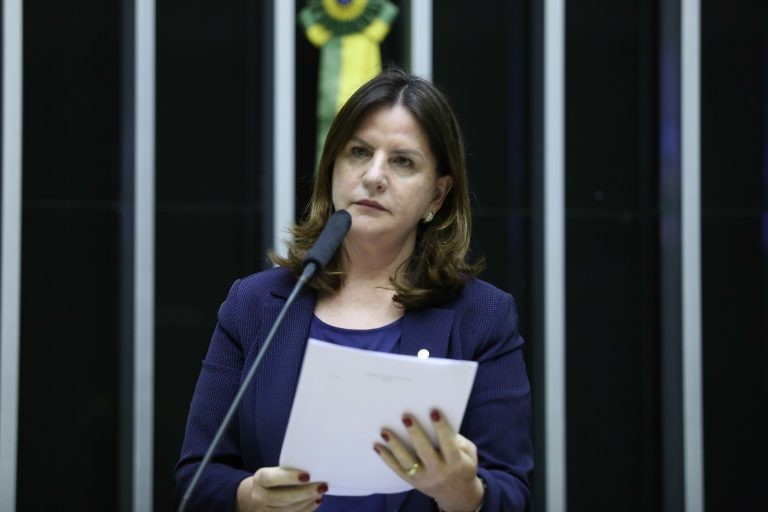 Comissão aprova projeto que prevê isenção fiscal para o protetor solar