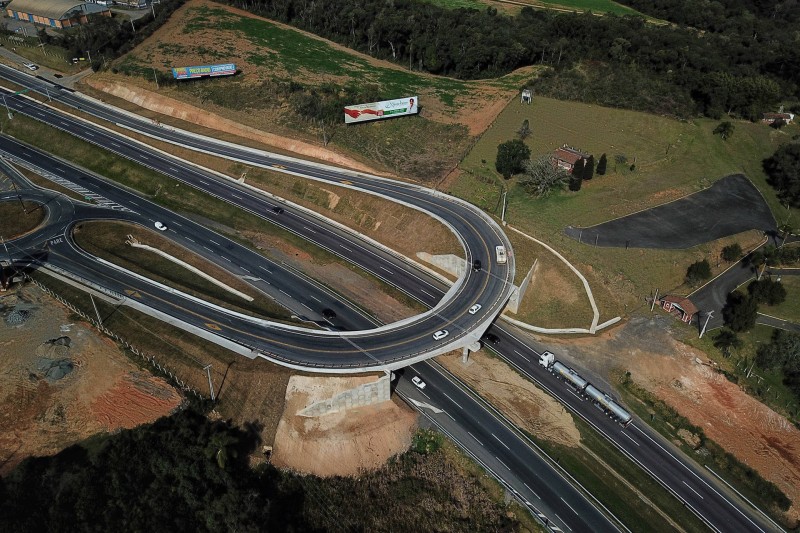 DER/PR promove nova edição do Infrashow sobre pontes, trincheiras e viadutos