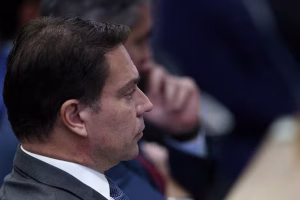 Alexandre Ramagem deixa prisão nos Estados Unidos