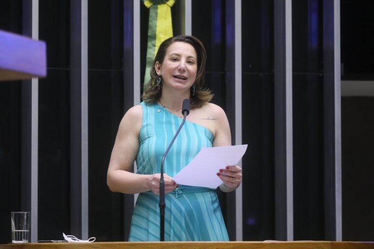 Comissão aprova federalização de rodovia que interliga cidades do Amapá e do Pará