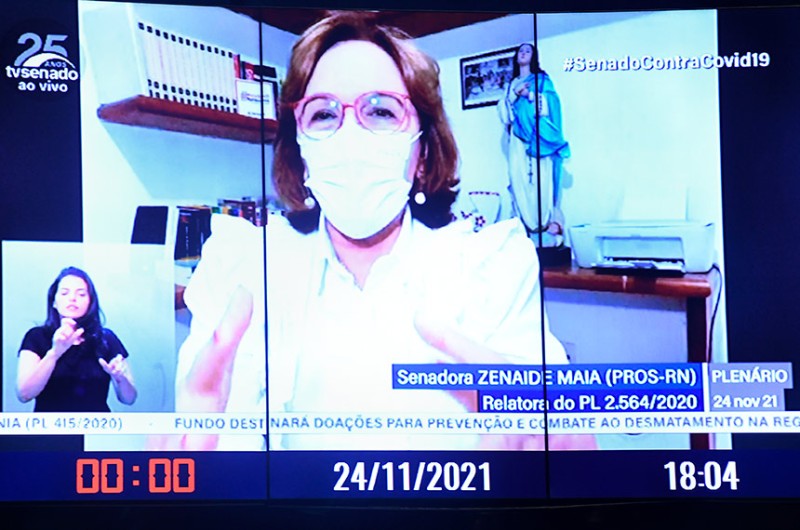 Piso salarial para profissionais da enfermagem segue para a Câmara