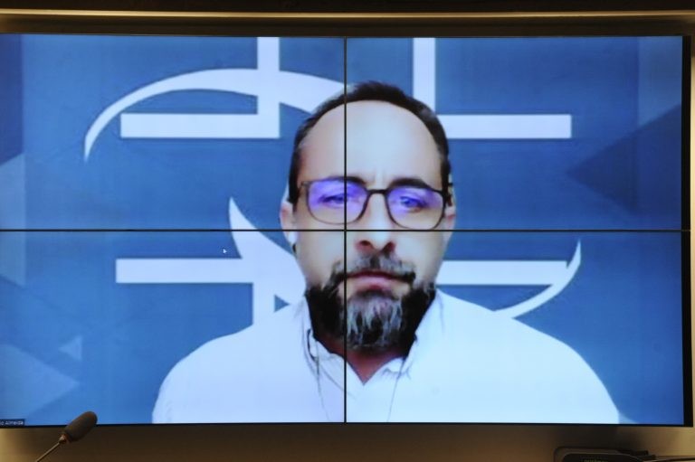 Especialistas alertam para riscos da produção de bioinsumos em fazendas