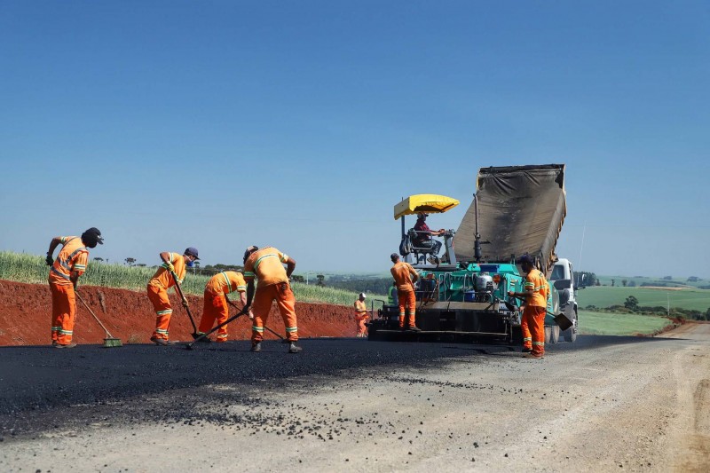Governo promove soltura de peixes nativos e educação ambiental em eventos de pesca