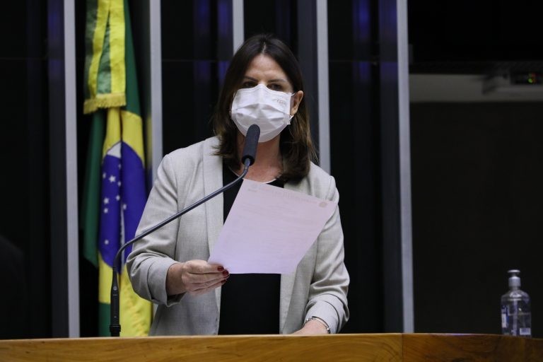 PF: operação investiga fraude em contratos de combate à pandemia