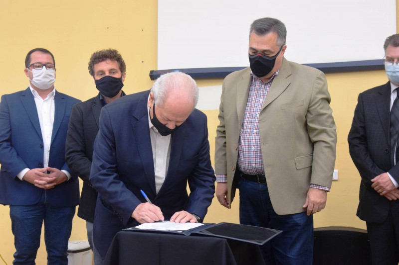 Lira: “Não está clara a política de preços da Petrobras neste momento de crise energética”