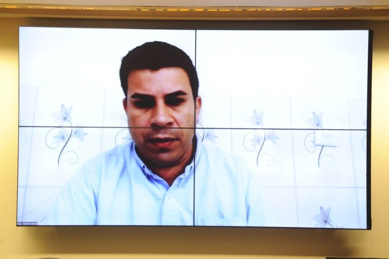 Senadores criticam paralisação de caminhoneiros que apoiam Bolsonaro