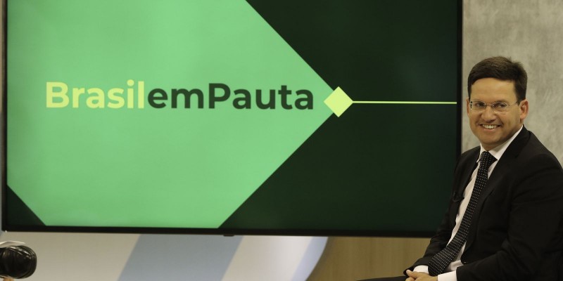 Auxílio Brasil deve beneficiar 17 milhões de brasileiros