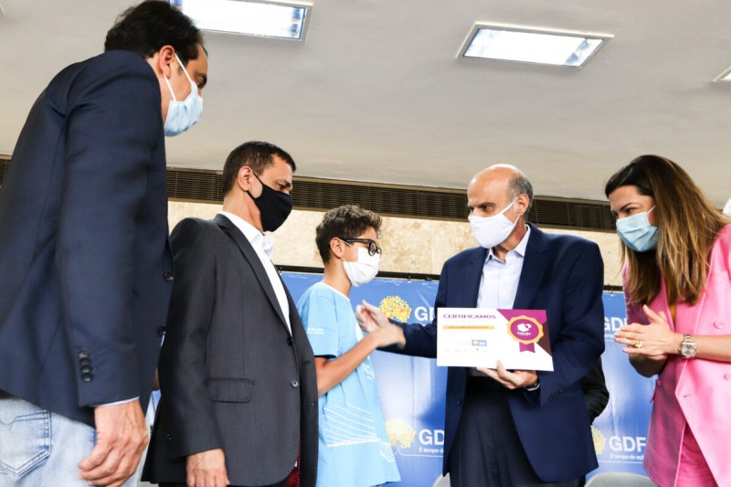 Include leva esperança para jovens do DF