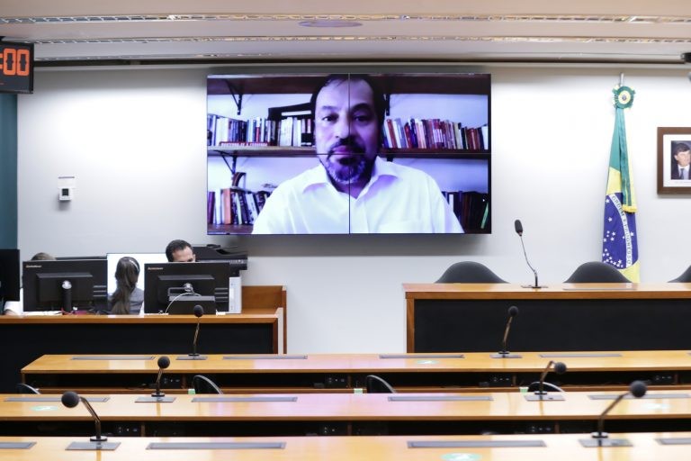 Debatedores querem propostas mais ambiciosas para Convenção do Clima